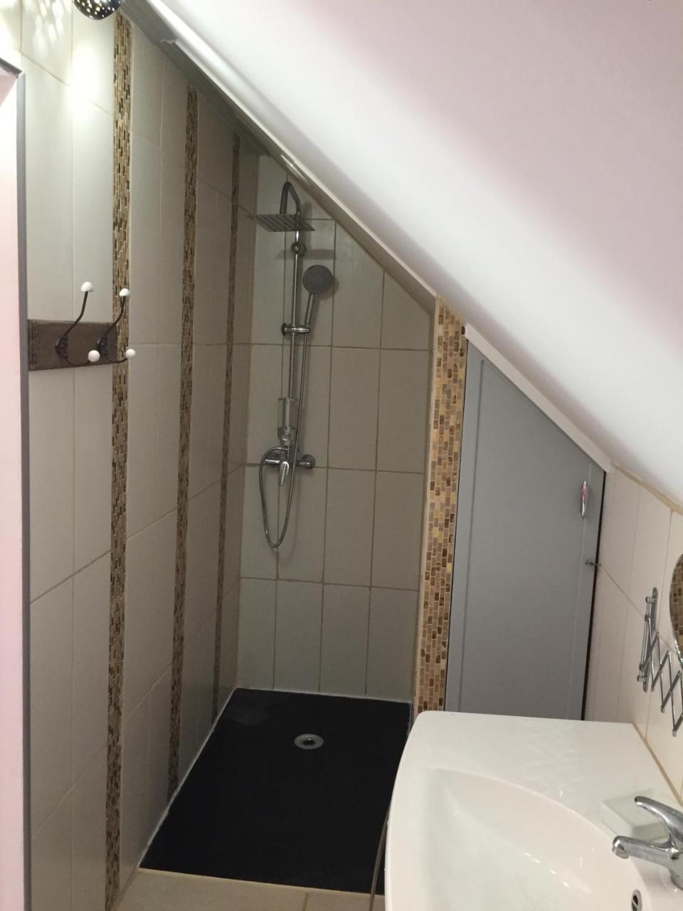 Le Rouge & Blanc Bed & Breakfast Saint-Maurice-le-Vieil ภายนอก รูปภาพ