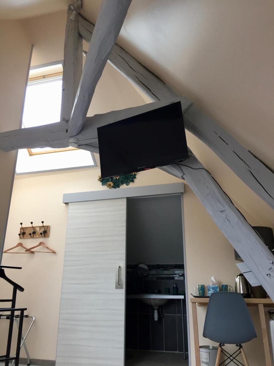 Le Rouge & Blanc Bed & Breakfast Saint-Maurice-le-Vieil ภายนอก รูปภาพ